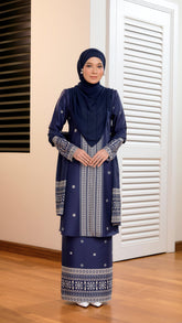Kurung Rayana